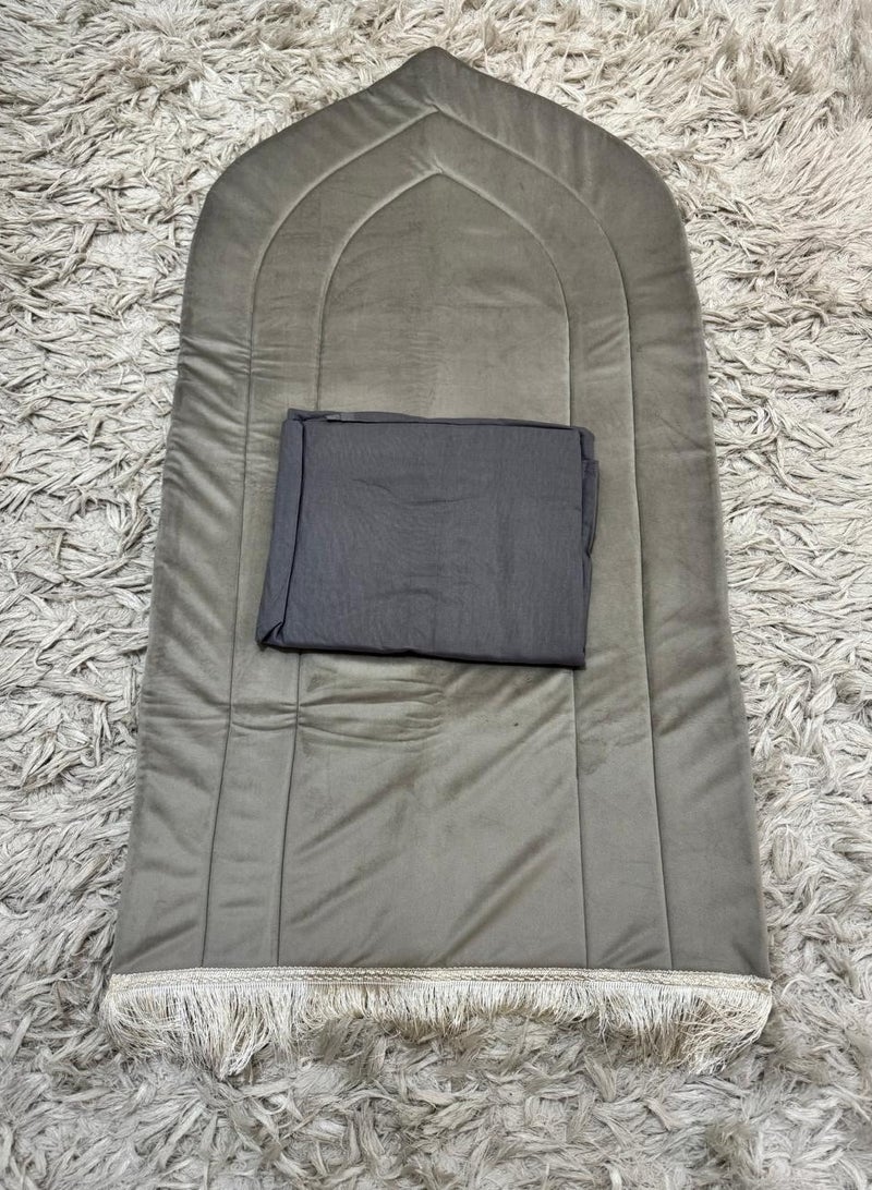 It contributes to providing a pure and clean surface for prayer.  - Image 1