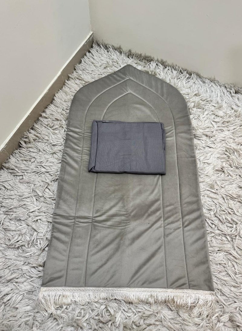 It contributes to providing a pure and clean surface for prayer.  - Image 3