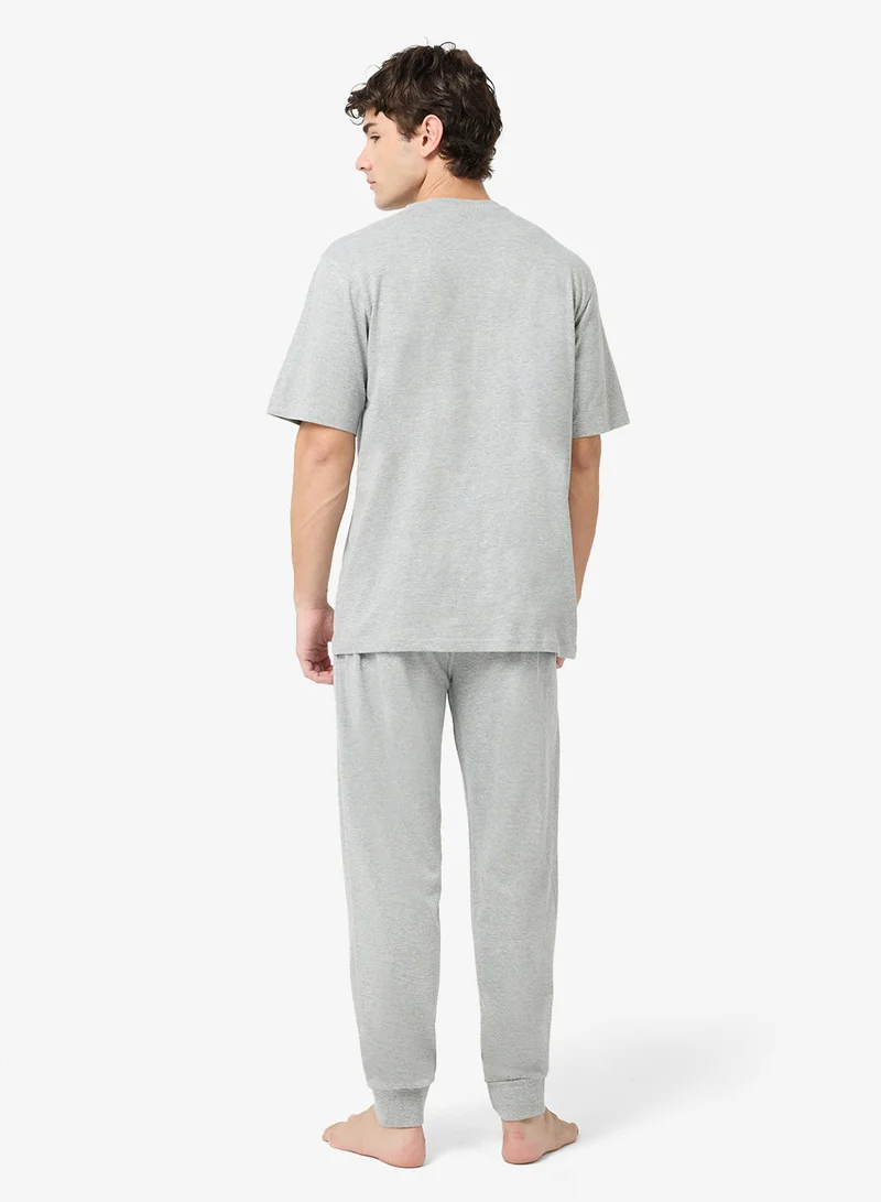 سفنتي فايف طقم بيجامة قميص وبنطلون