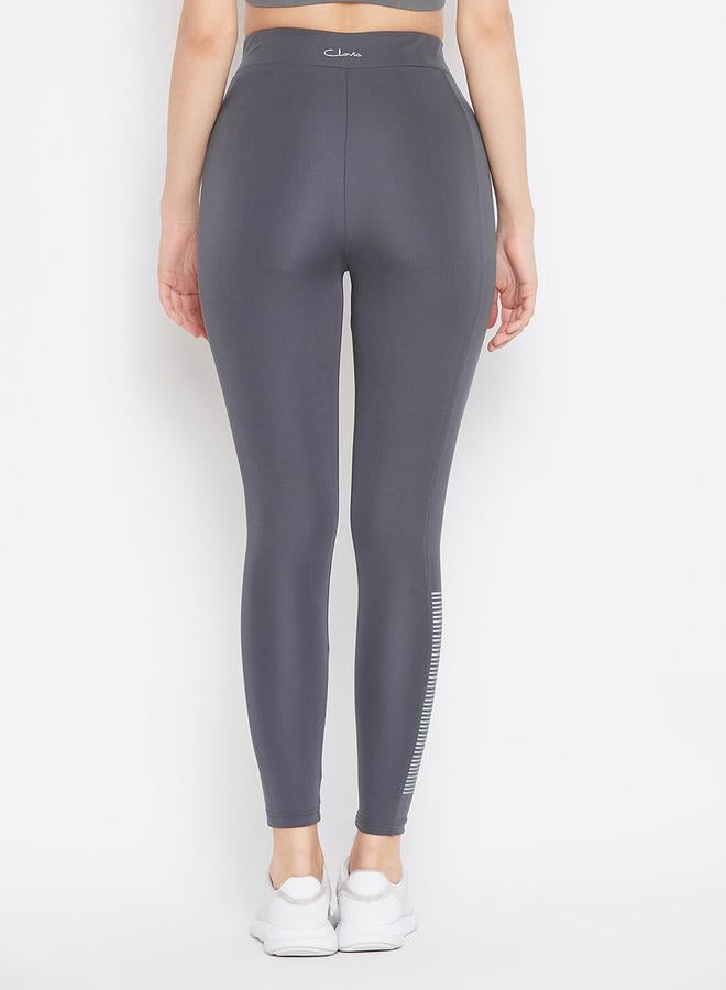 Clovia Grey Logo Detail Active Leggings - Image 5