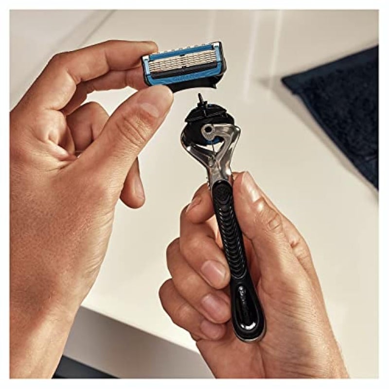 Procter & Gamble Gillette proshield5 chill razor handle + 2 blade refills - Image 3