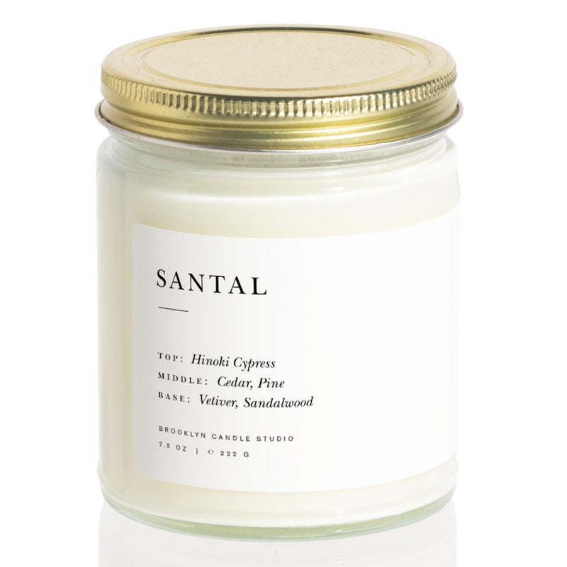 Brooklyn Candle Studio شمعة بركلين كاندل ستوديو سانتال - شمعة معطرة فاخرة، شمع صويا نباتي، مصنوعة يدويًا في الولايات المتحدة، وقت احتراق بطيء لمدة 50 ساعة - 7.5 أونصة - Image 4