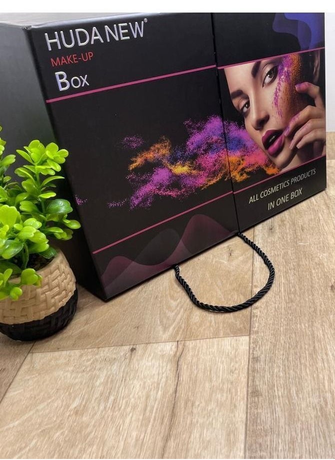 Huda New - Make Up Box - Image 1