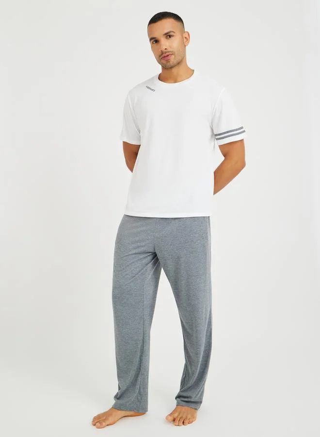 ستايلي Styli Slogan Print Short Sleeve T-Shirt and Pyjama Set