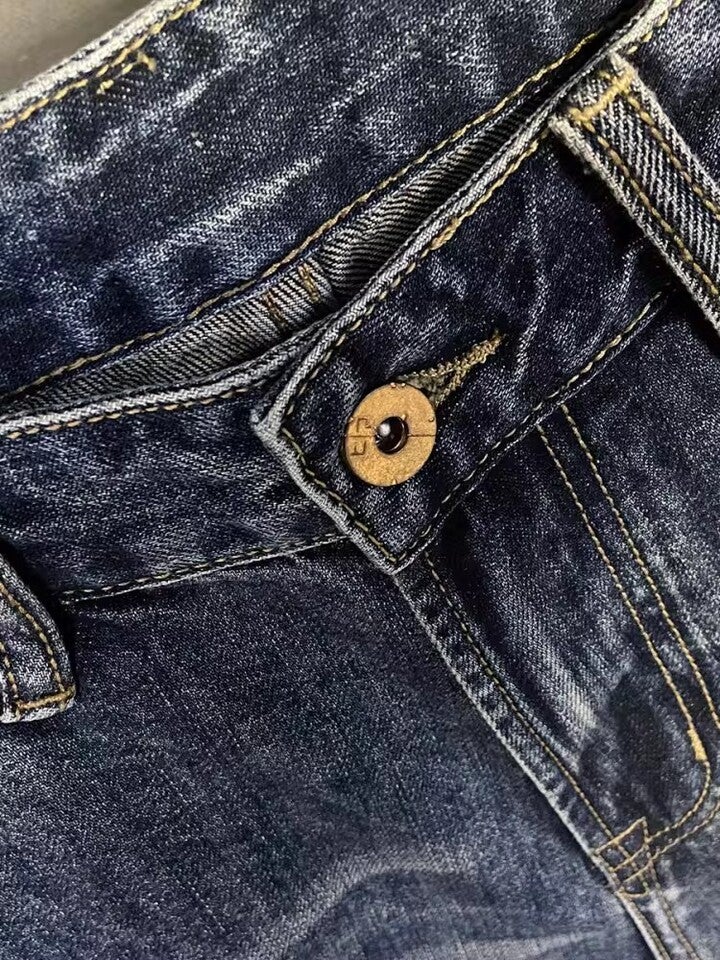 Unisex Classic Denim Jeans Loose Fit Daily Outdoor Wear - Image 4