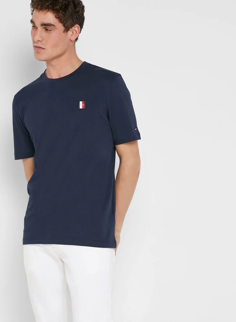 TOMMY HILFIGER Chest Iconic  Crew Neck T-Shirt