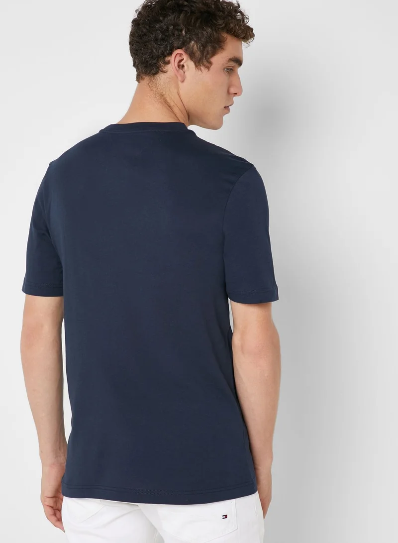 TOMMY HILFIGER Chest Iconic  Crew Neck T-Shirt