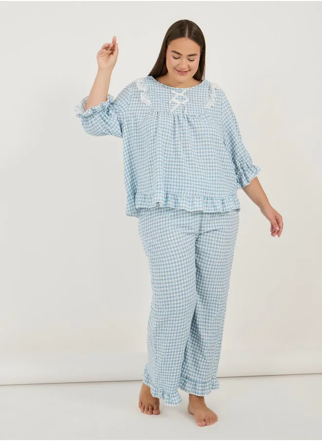 ستايلي Plus Size Gingham Check Frill Detail Round Neck Top & Pyjama Set