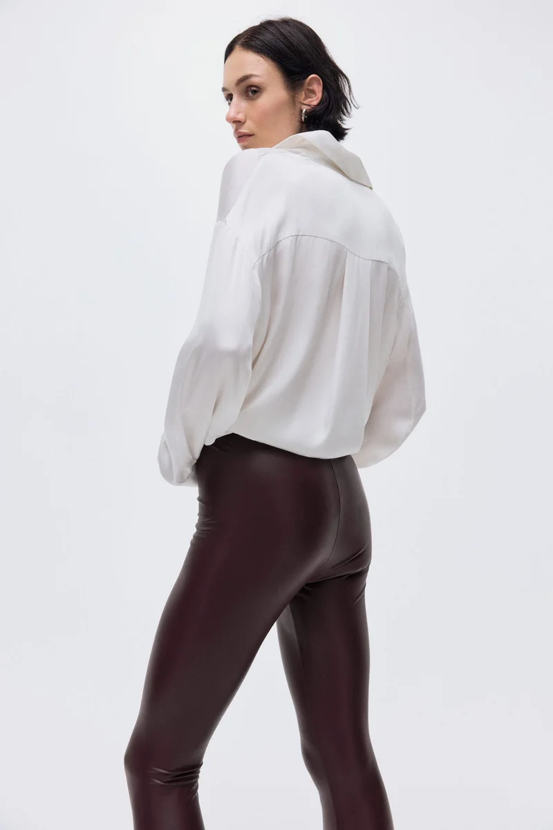 اتش اند ام لغينغز من الجلد الصناعي