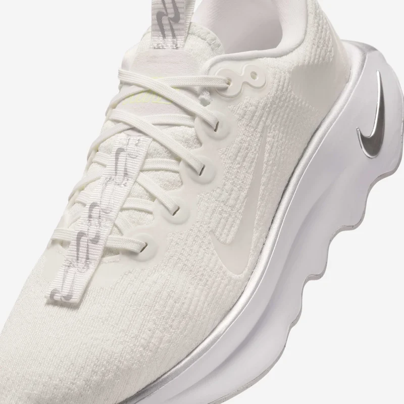 Nike Women's Motiva Walking Shoes