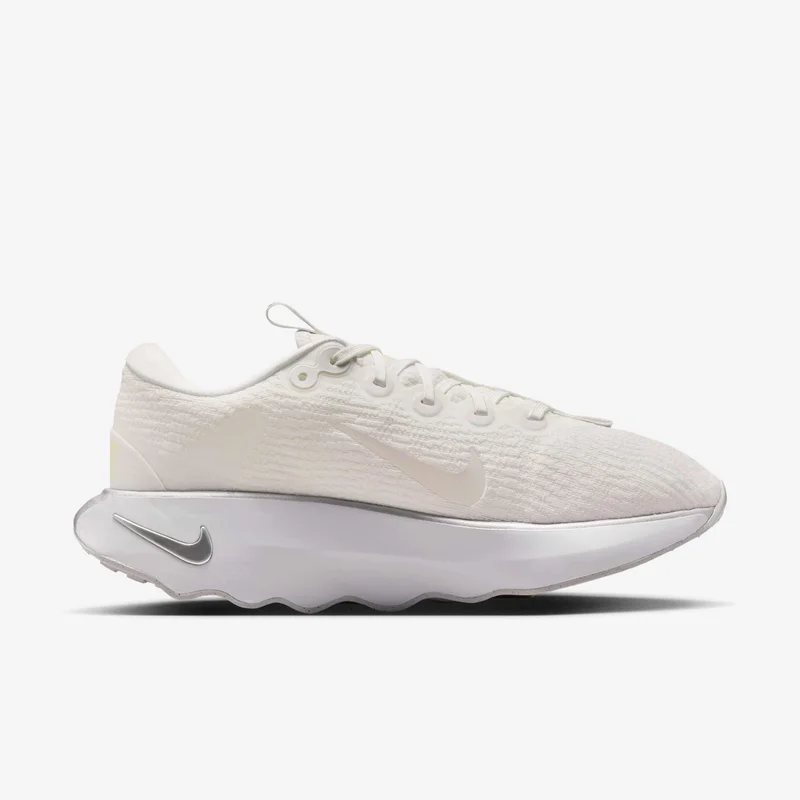 Nike Women's Motiva Walking Shoes