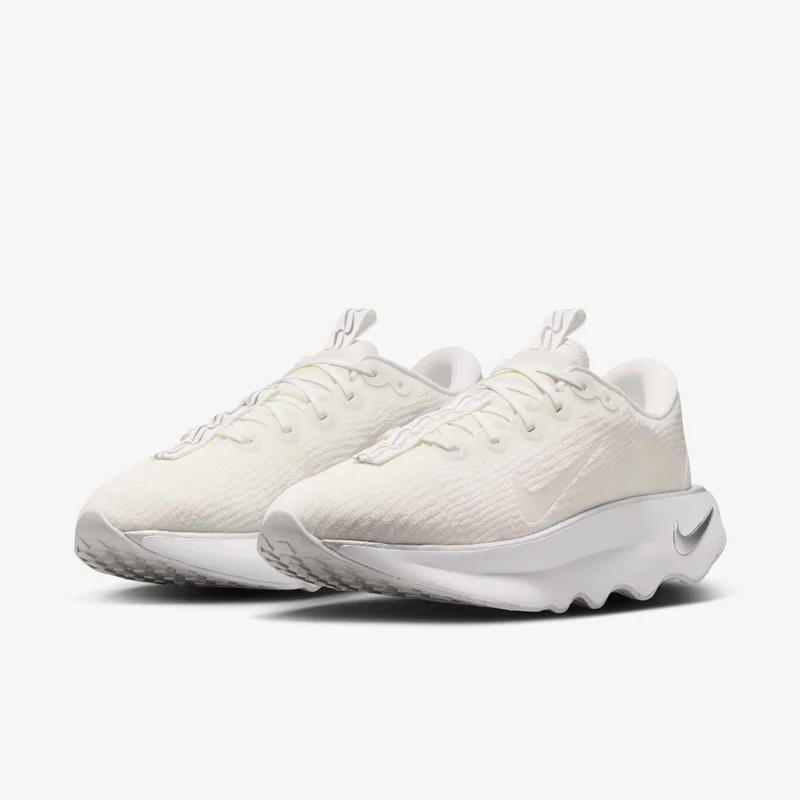 Nike Women's Motiva Walking Shoes