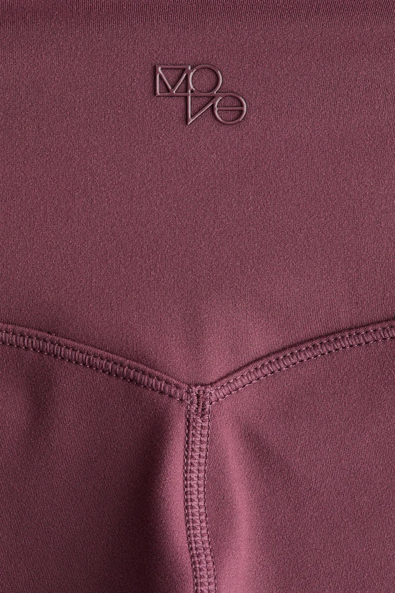 اتش اند ام شورت رياضي لركوب الدراجات من قماش سوفت موف