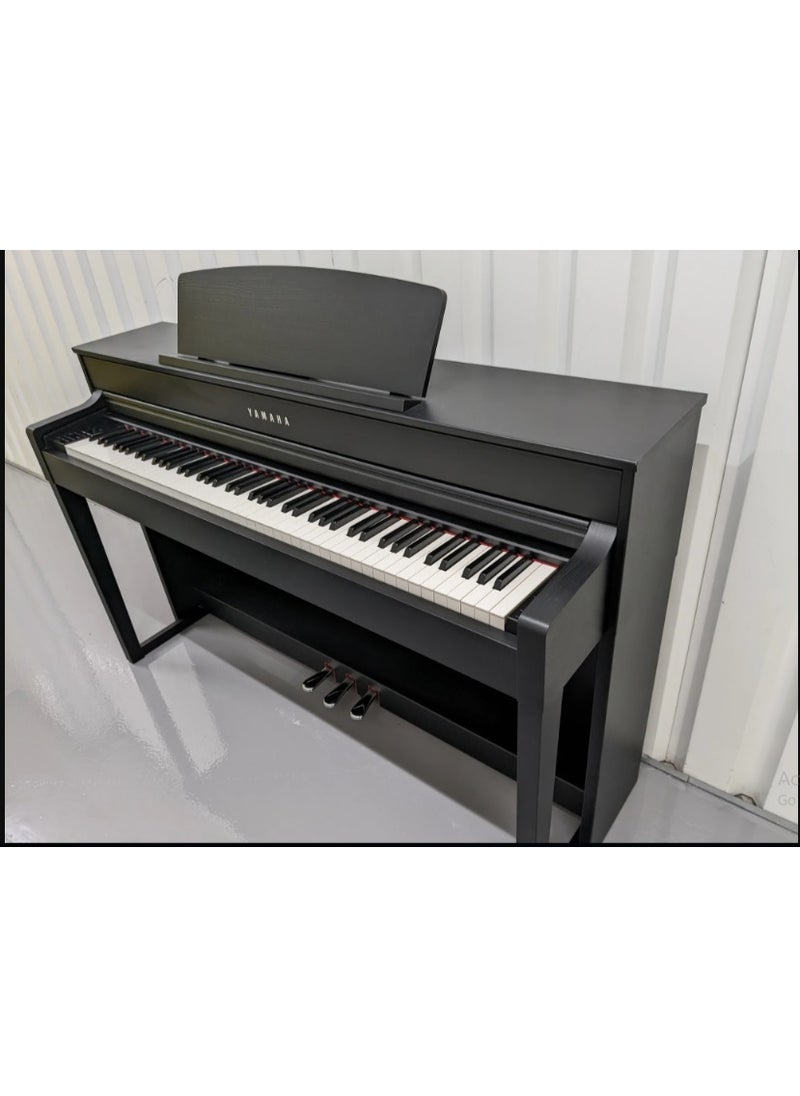 Yamaha Clavinova CLP 545 Black Digital Piano With Bench  - Image 4