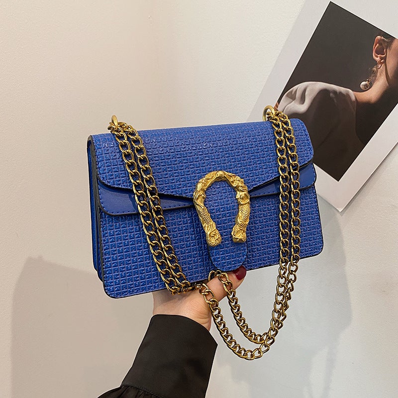 2025 Spring New Fashionable Casual Snake Shoulder Crossbody Bag Women'S Chain Bag Retro Small Square Bag - Image 4