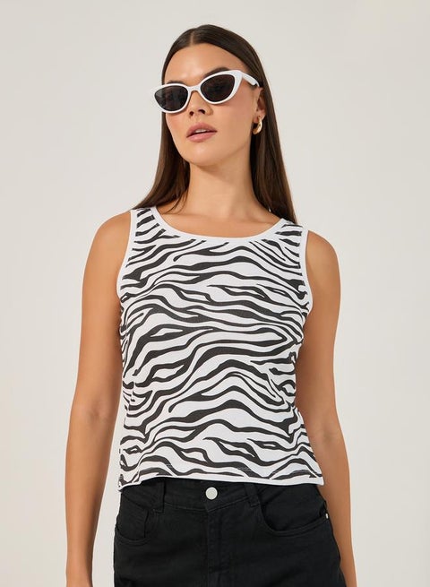 Animal Printed Sleeveless Cropped Tank Top