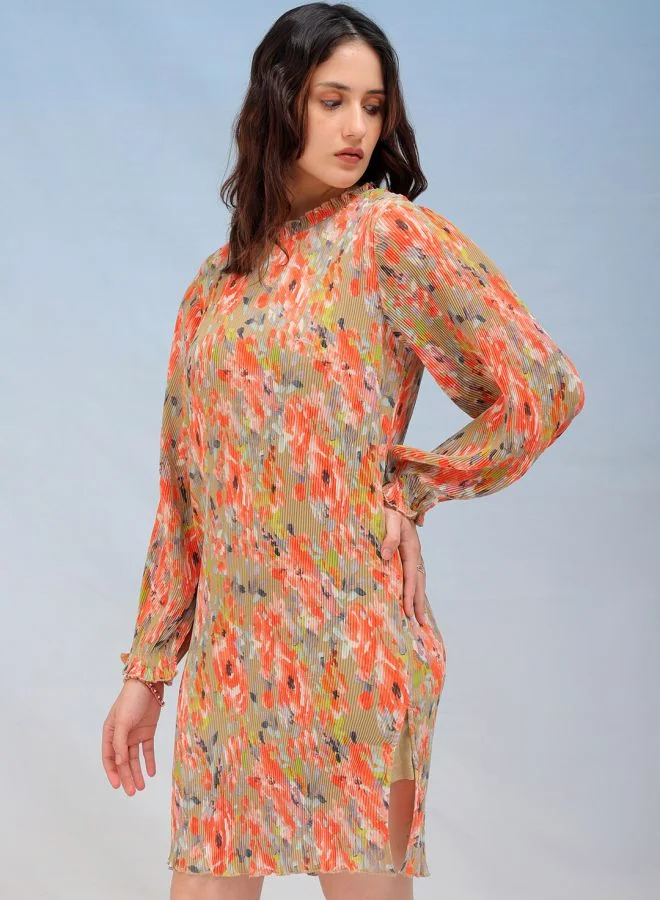 مرفوعة Women Straight Fit Casual Floral Print Pleated Dress