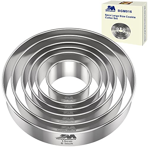 M JNGMEI 6 Pieces Stainless Steel Cookie Cutter Set 2 335 45and6 Biscuit Plain Edge Round Cutters large Sizes Shape Molds Ranging from 26 Inches GIFT PACKAGE