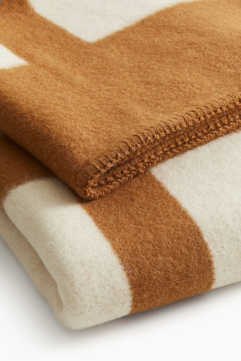 H&M Wool-blend blanket