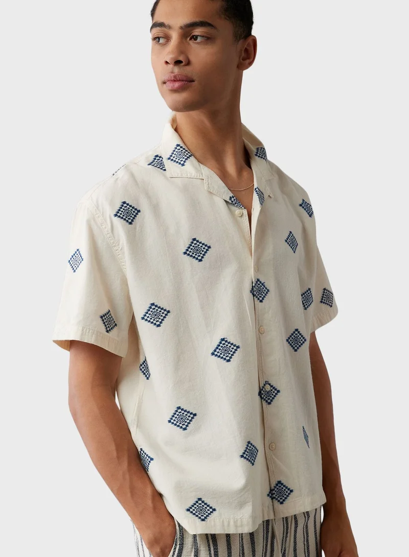 American Eagle Relaxed Fit Button Down Shirt