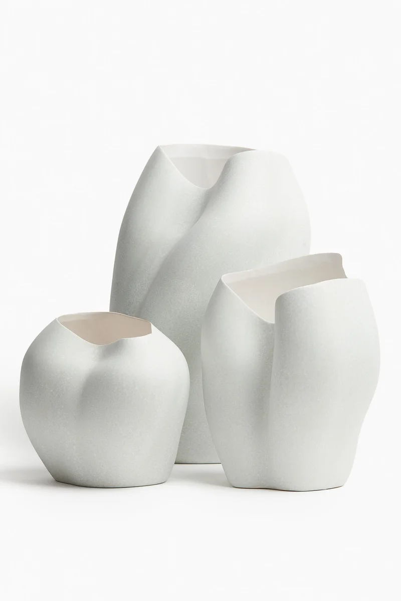 اتش اند ام Large Irregular Stoneware Vase