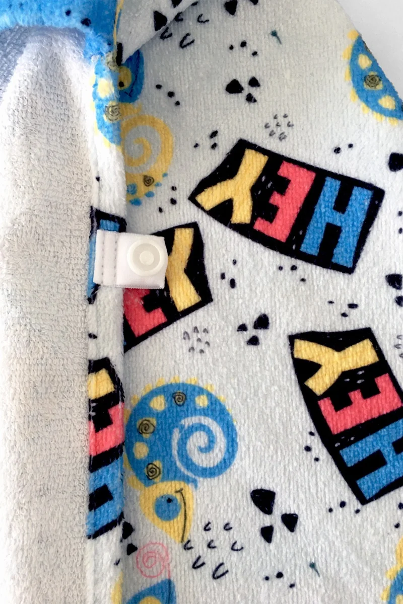 هامور Dough Hooded Children's Beach Towel Hey Blue with Snaps on the Front