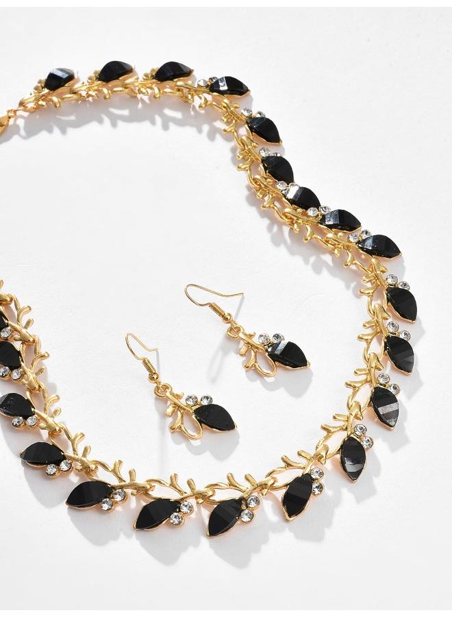 SOHI Evening Artificial Jewellery Set - Image 4