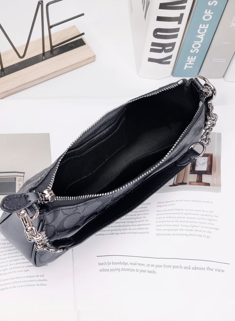 متجر المدرب حقيبة كتف TERI ذات شعار كلاسيكي للمدرب، حقيبة كروس بودي، حقيبة يد - Image 3