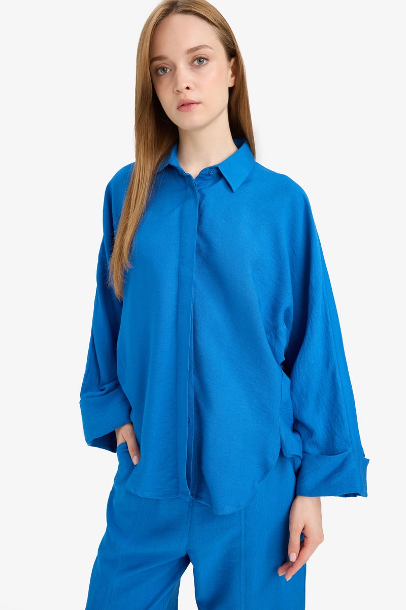 ديفاكتو تونيك قميص محجبات بيزك قصة مريحة من مزيج الكتان - Image 1