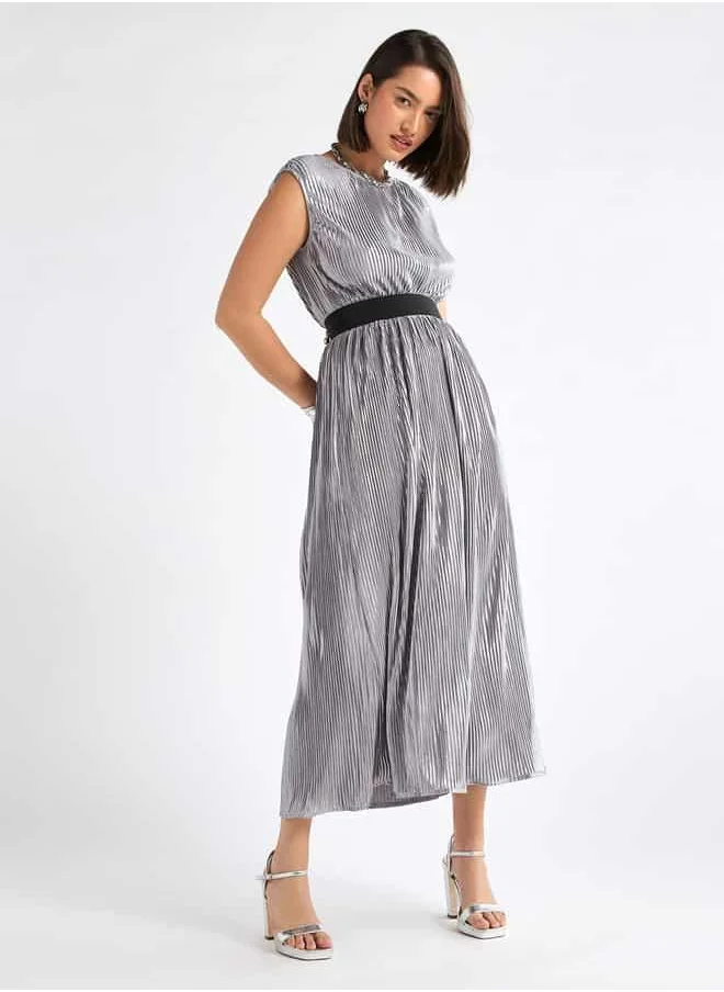 FAV All-Over Pleated Sleeveless Dress with Round Neck