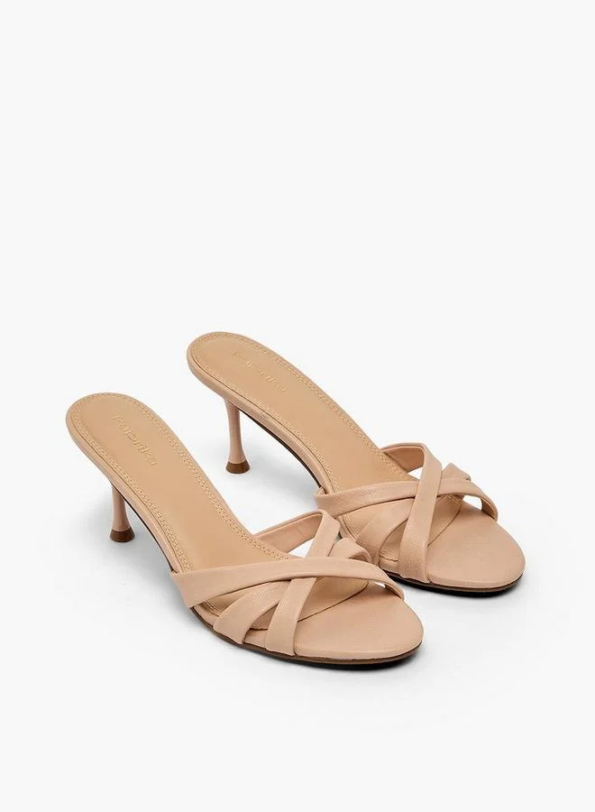 بابريكا Women Cross Strap Kitten Heel Sandals