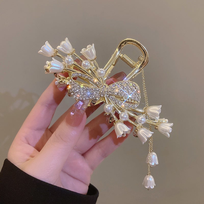 Generic 1 x 5 pcs Ultra-magical Flower Hair Clip Women Large Shark Clip Hair Accessories Fresh Sweet Style Electroplated Bell Lotus Flower Design ZJ030-3# Bilateral Suzuki Tassel Alloy Grab Clip 