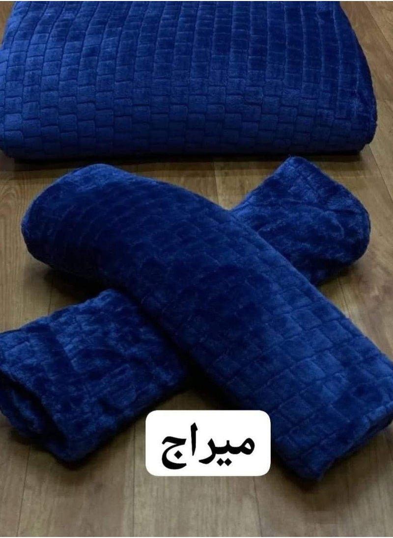 نانا سيكريت - طقم مفرش سرير  قطيفة 3قطع حفر ليزر تصميم كوري - Image 1