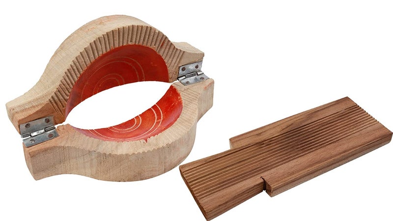 PALJJI HANDICRAFTS Wooden Kitchen Tool or Mould for GarijeluKajjikayalu and Gavvalu Sweet Maker Board Gavvalu Chekka - Image 1