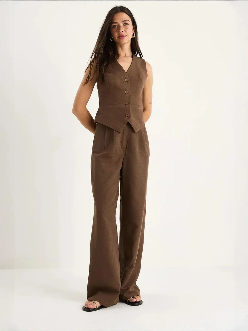 Bianco Lucci LUCCI V-neck Vest and Wide Leg Pants Two-Piece Coord Set