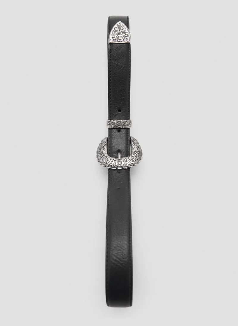 مانجو Embossed Buckle Belt