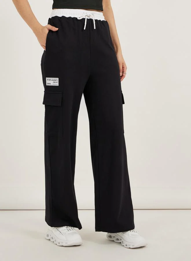 Styli Styli Contrast Waistband Cargo Joggers with Drawstring