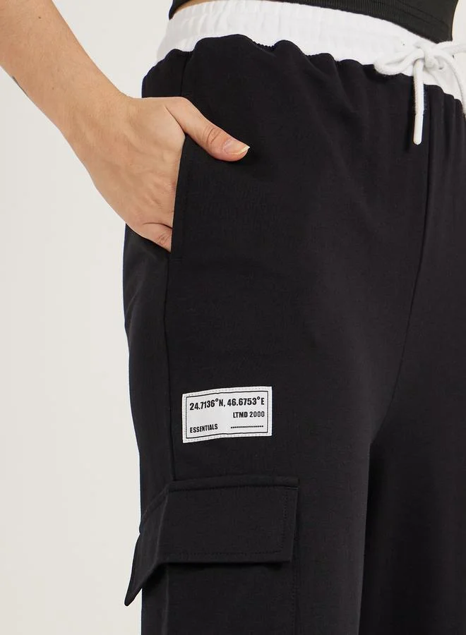 Styli Styli Contrast Waistband Cargo Joggers with Drawstring