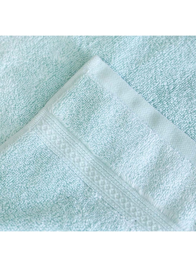 Danube Home Flossy Advance Face Towel 100% Cotton 650 gsm Lightweight Everyday Use Face Towels Ultra Soft And Highly Absorbent For Bathroom Gym L 33 x W 33 Cm-Light Green - Image 4
