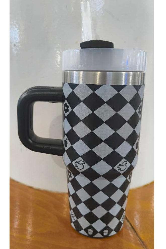 LABUBU كوب معزول من لابوبو إصدار محدود H2.0 حالة التدفق 14 أونصة - Image 2