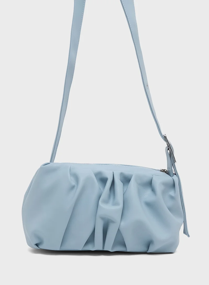 جينجر Scrunched Crossbody Bag