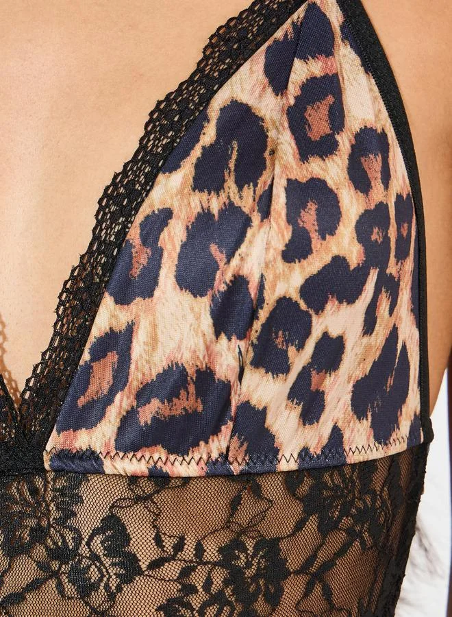 Styli Styli Leopard Print Lace Bodysuit and Mesh Skirt Set