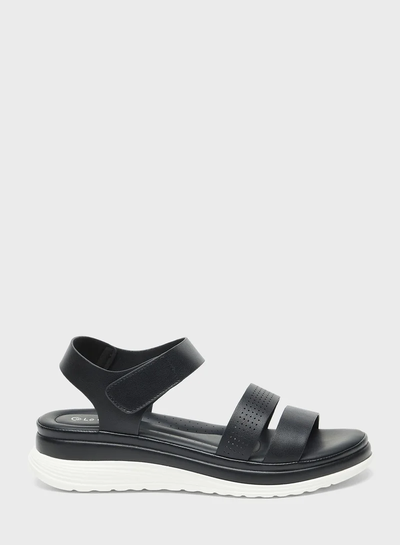 Le Confort Casual Flats Sandal