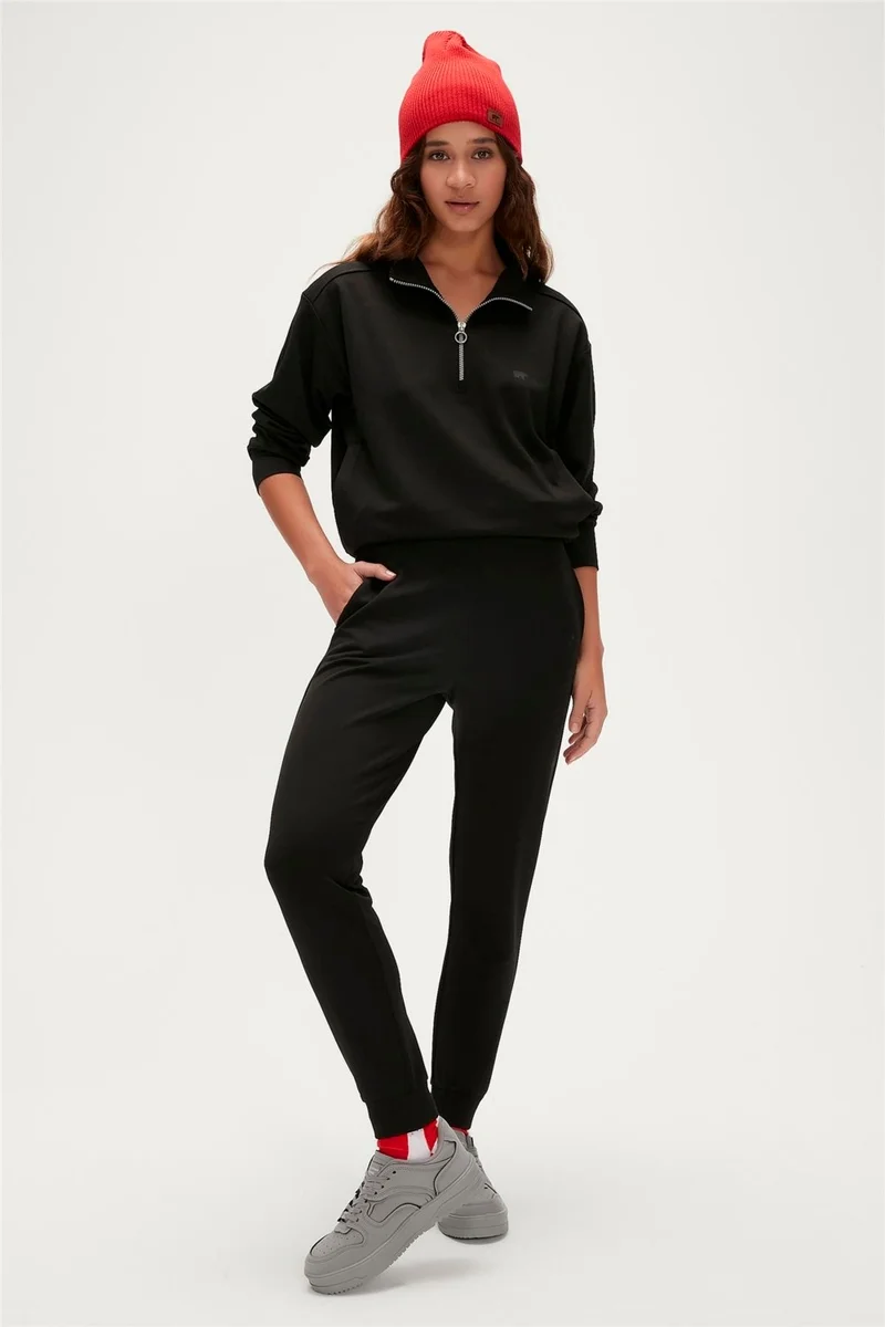 باد بير Jade Sweatpants Black Women's Sweatpants