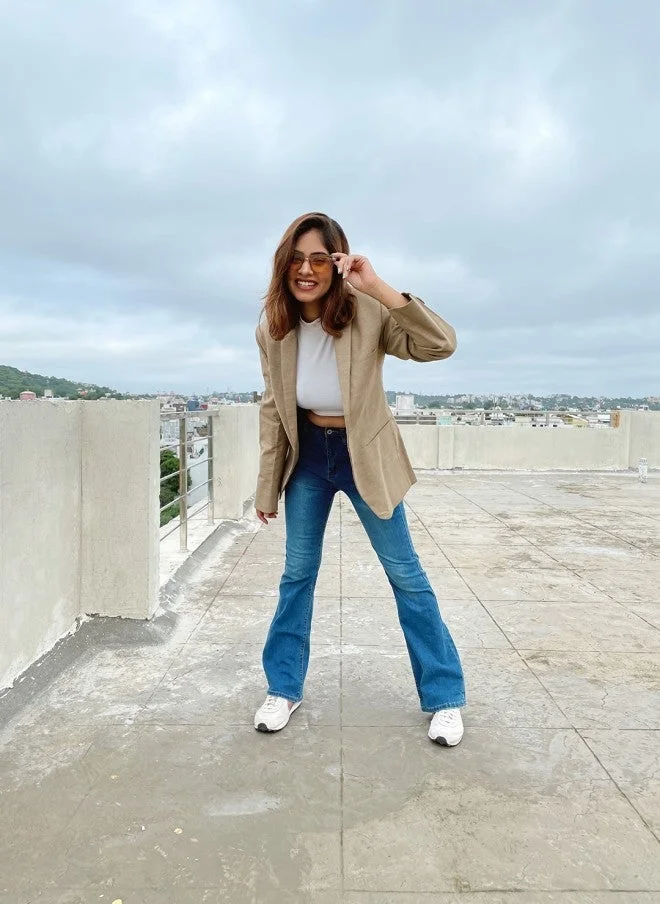 SASSAFRAS White Solid Crop Top for Women