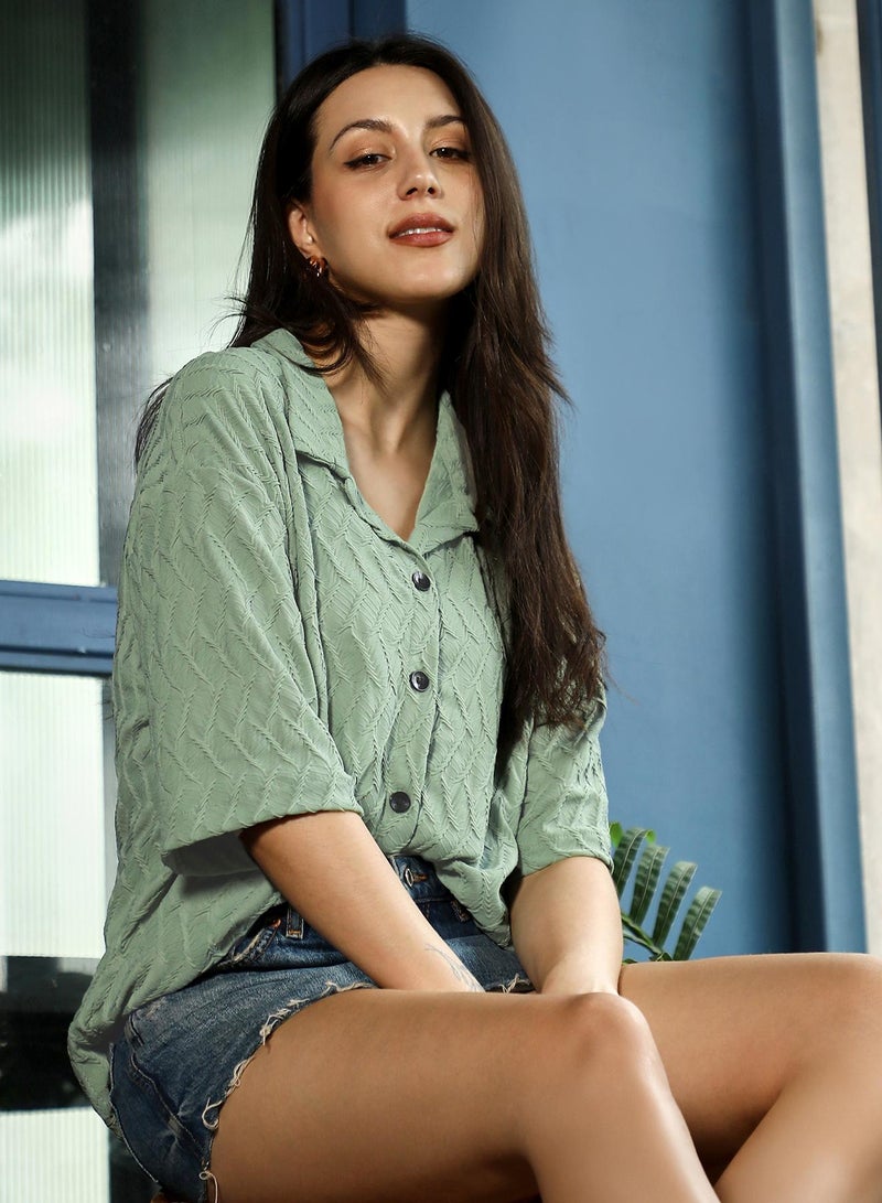 PINACOLADA Women's Sage Green Chevron-Lined Tactile Oversized Shirt - Image 1