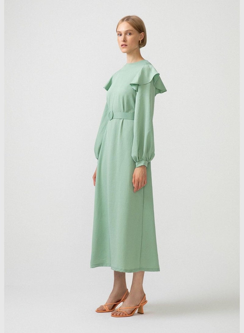 Touche فستان بتفاصيل كشكش مع حزام - Image 4