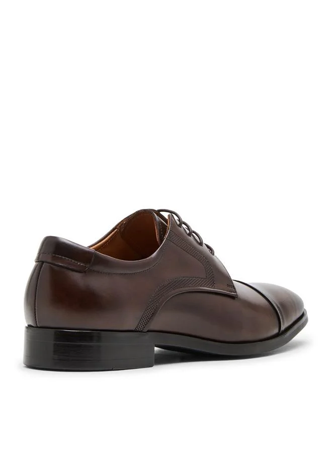 ستيف مادن Lestville Brown Lace-up Shoes