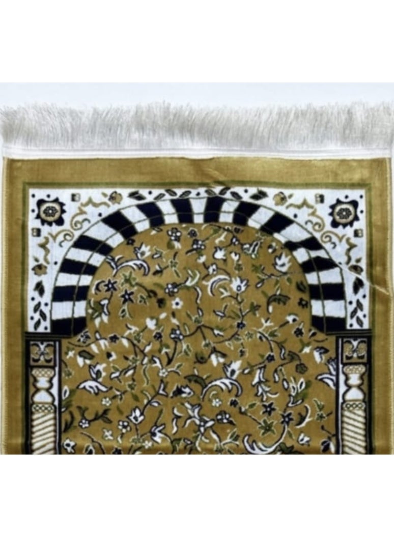 A luxurious prayer rug with patterns inspired by the Holy Mosque, 10 mm thick, comfortable and practical for daily use, Turkish made, 120 x 80 cm. - Image 4
