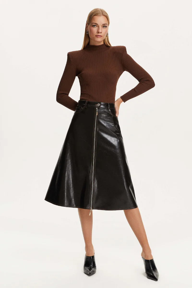 نوكتورن تنورة جلدية ممزقة